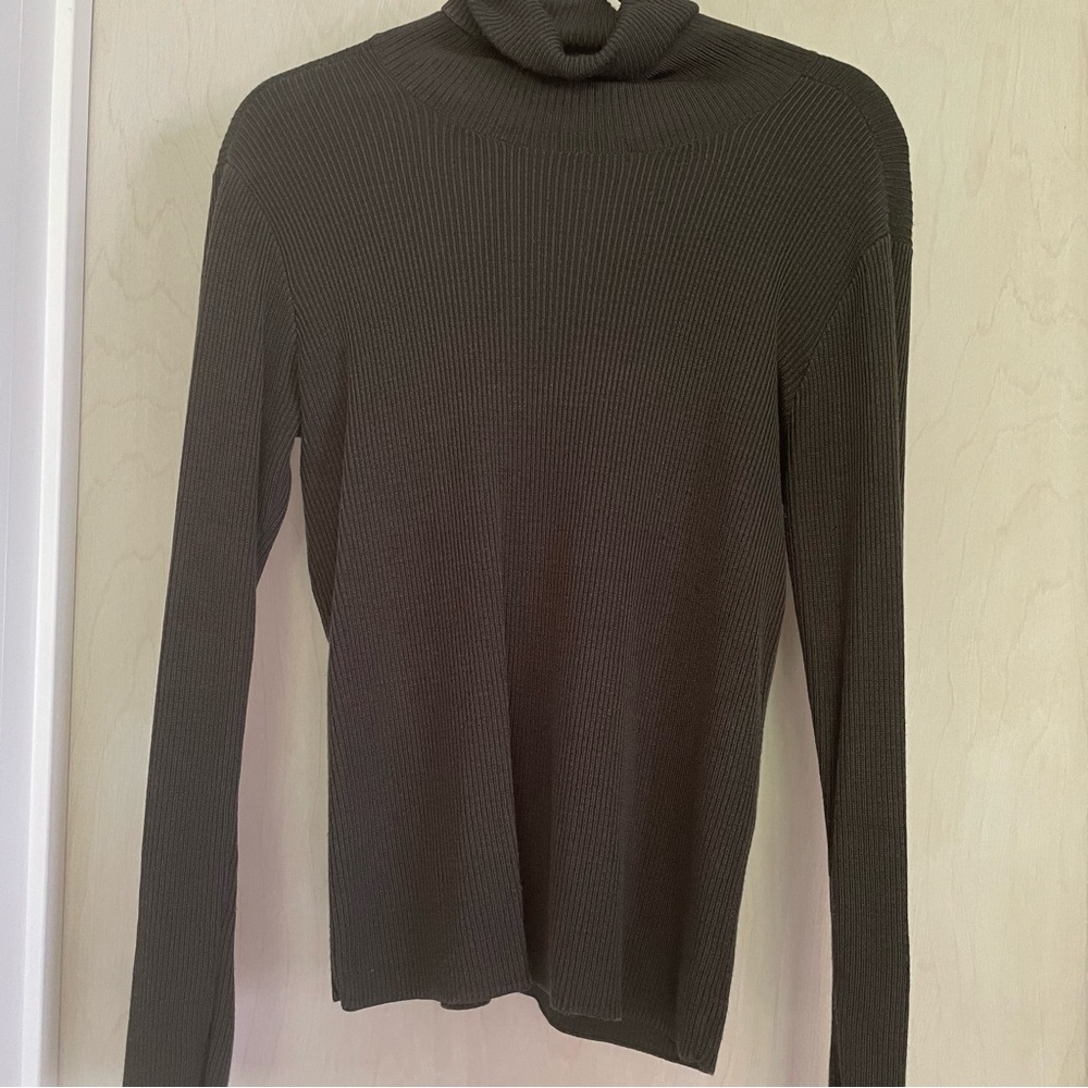 Just Female Fuju Rollneck Knit in Forest, Women’s Size L
